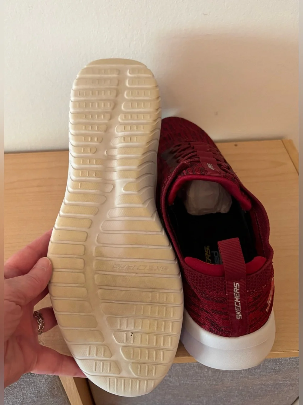 Skechers Men's Ultra Flex Cryptic sneakers in a red and black men’s size 11